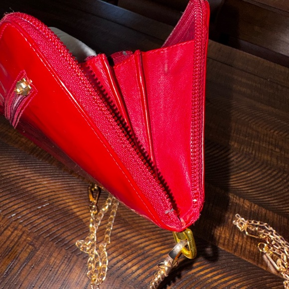 CHANEL CC Logo Patent Leather Zip Around Long Wallet Red vintage converted - Picture 14 of 16